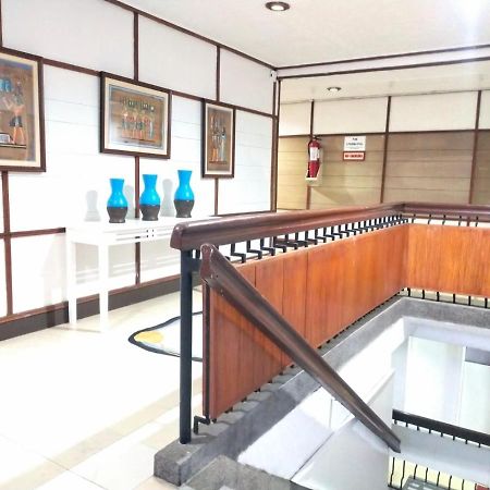 2 Hotel Saleh อังเฮเลส ภายนอก รูปภาพ