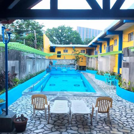 2 Hotel Saleh อังเฮเลส ภายนอก รูปภาพ