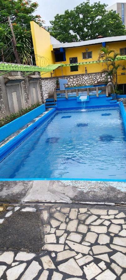 2 Hotel Saleh อังเฮเลส ภายนอก รูปภาพ