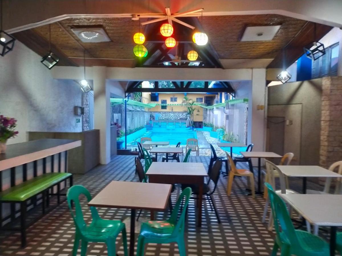 2 Hotel Saleh อังเฮเลส ภายนอก รูปภาพ