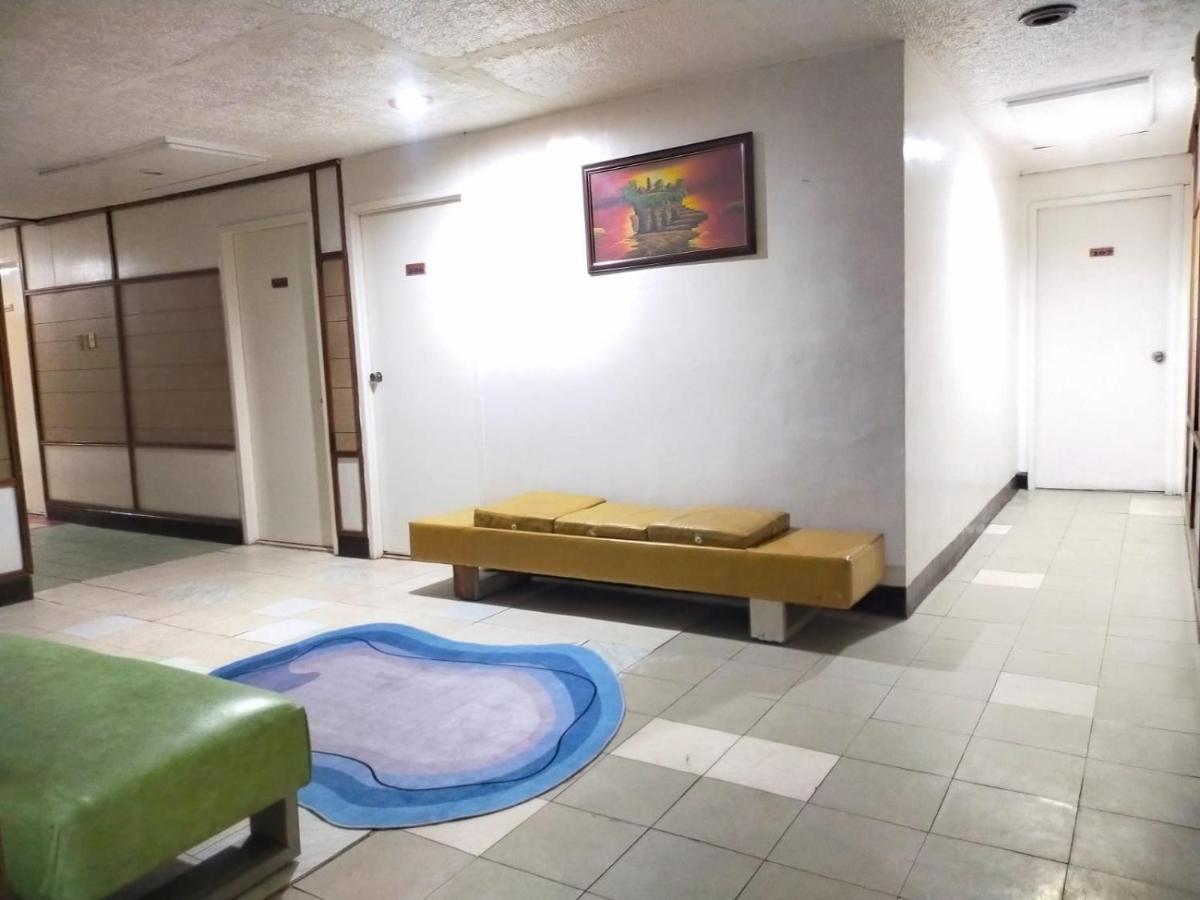 2 Hotel Saleh อังเฮเลส ภายนอก รูปภาพ