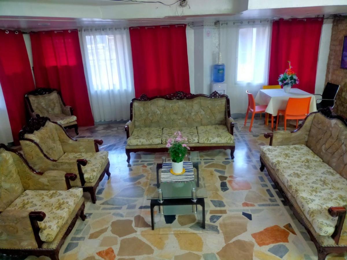 2 Hotel Saleh อังเฮเลส ภายนอก รูปภาพ