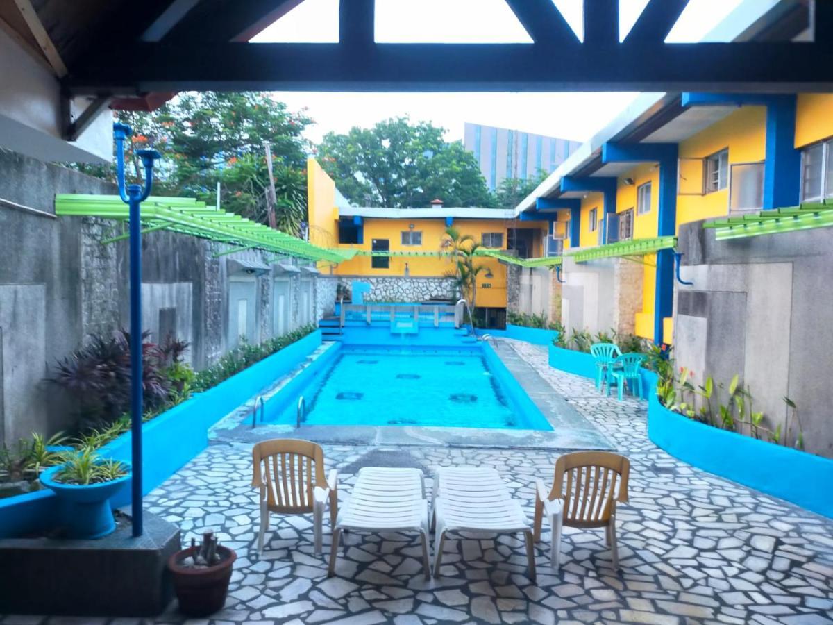 2 Hotel Saleh อังเฮเลส ภายนอก รูปภาพ